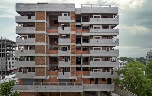 Silver Heights Apartments